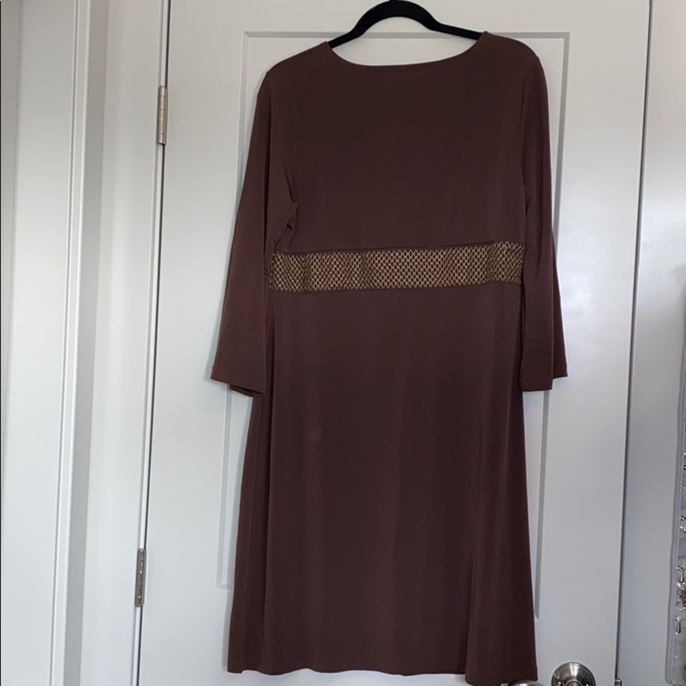 Dress - Picture 3 of 3